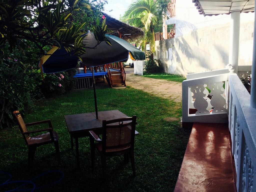 Sea Side Guest House Tangalle Dış mekan fotoğraf